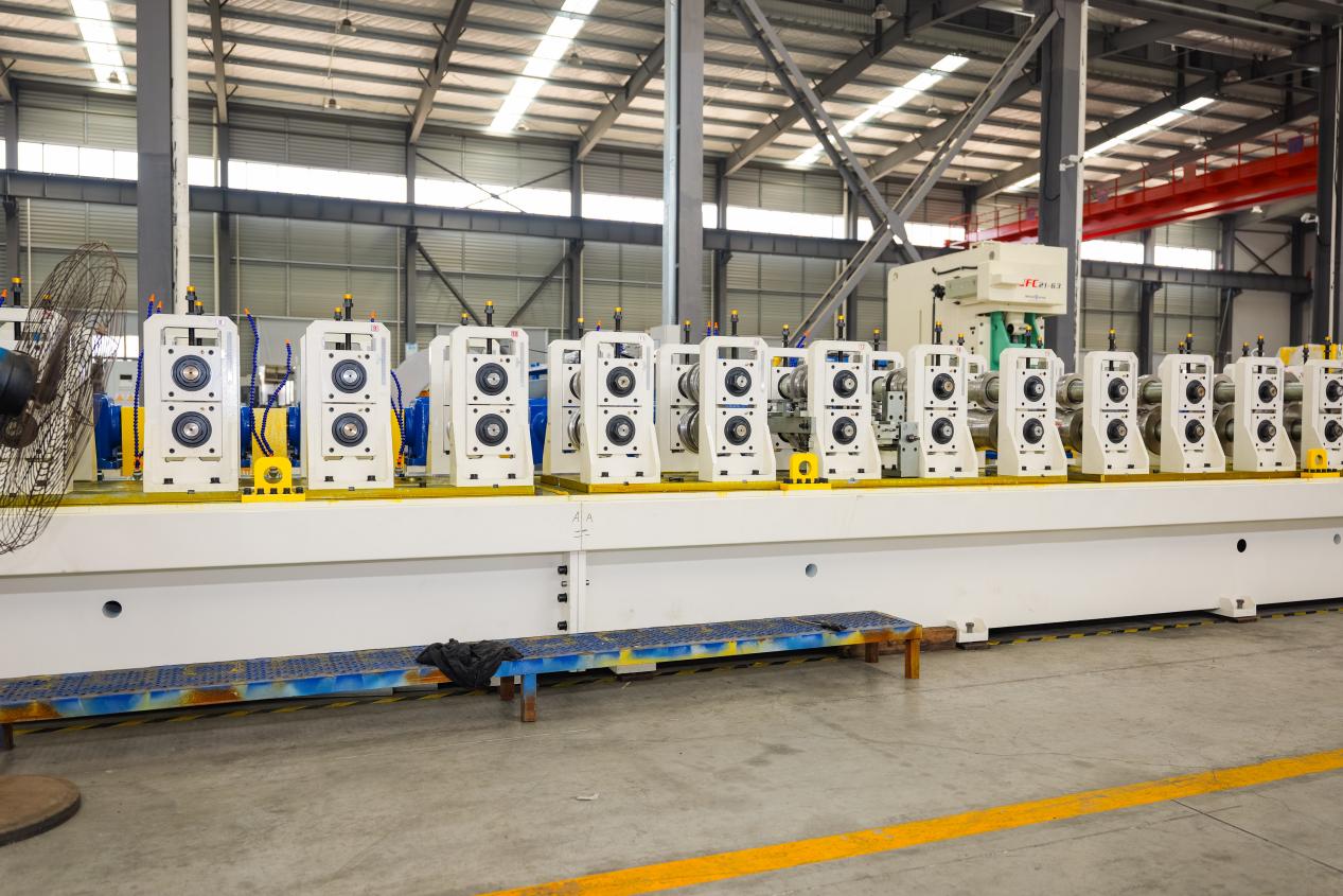لقد خضعت مخارط CNC المتطورة من اليابان إلى ترقية كبيرة! الدقة المطلقة تمكن التصنيع الدقيق العالمي.